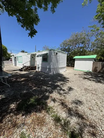 245 Lee Avenue Key Largo FL 33037
