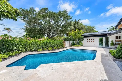 3420 NE 17th Terrace Oakland Park FL 33334