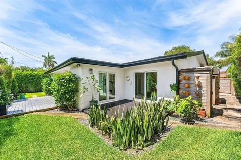 3420 NE 17th Terrace Oakland Park FL 33334