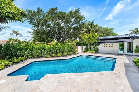 3420 NE 17th Terrace Oakland Park FL 33334