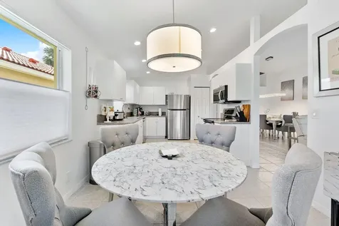 6887 Viale Elizabeth Delray Beach FL 33446