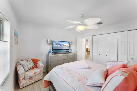 6887 Viale Elizabeth Delray Beach FL 33446