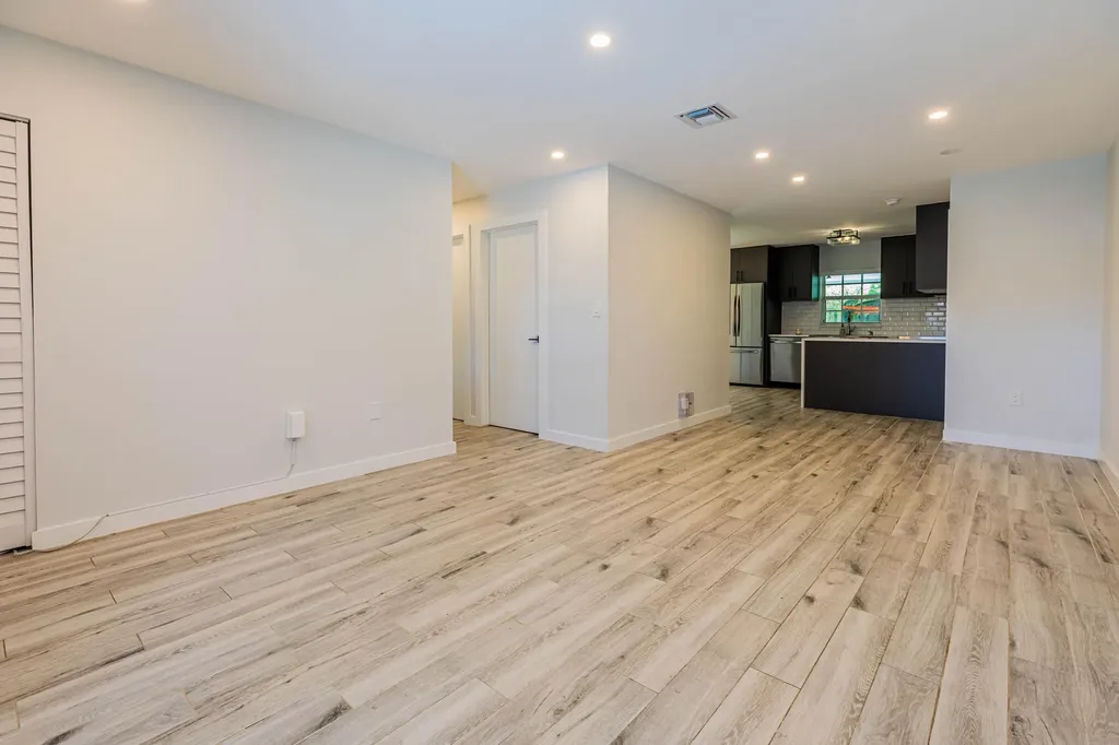 9058 NW 192nd Terrace Miami Lakes FL 33018