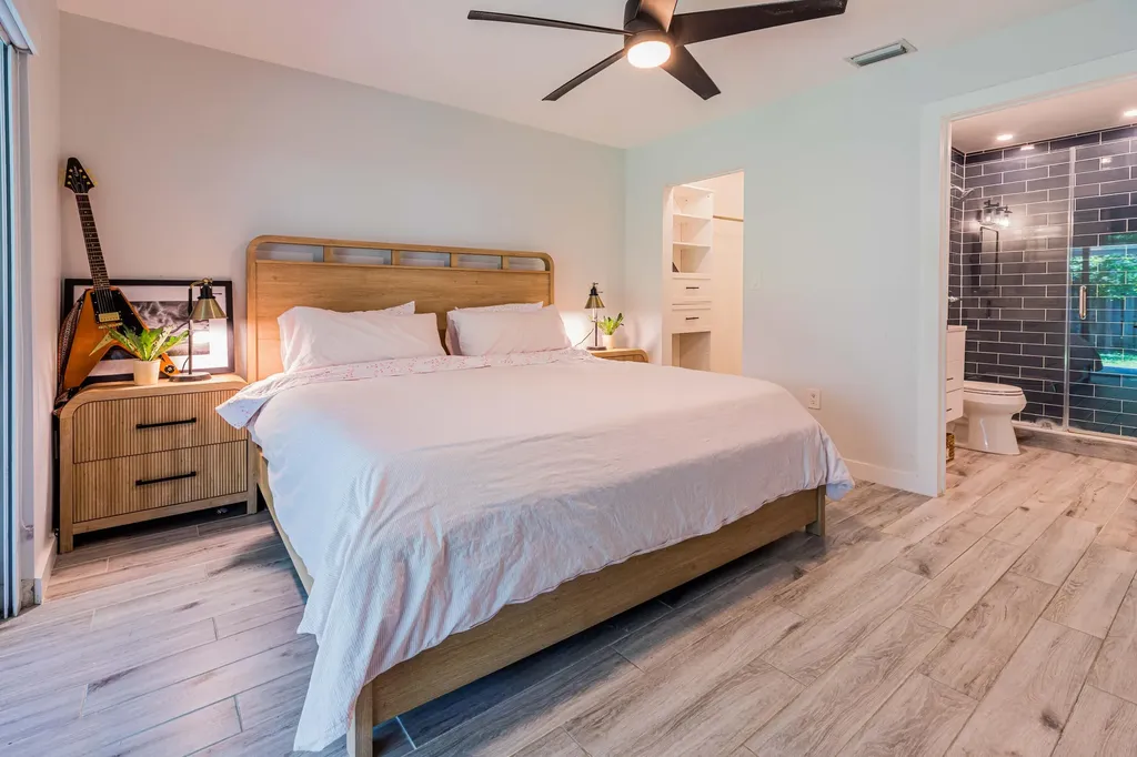9058 NW 192nd Terrace Miami Lakes FL 33018