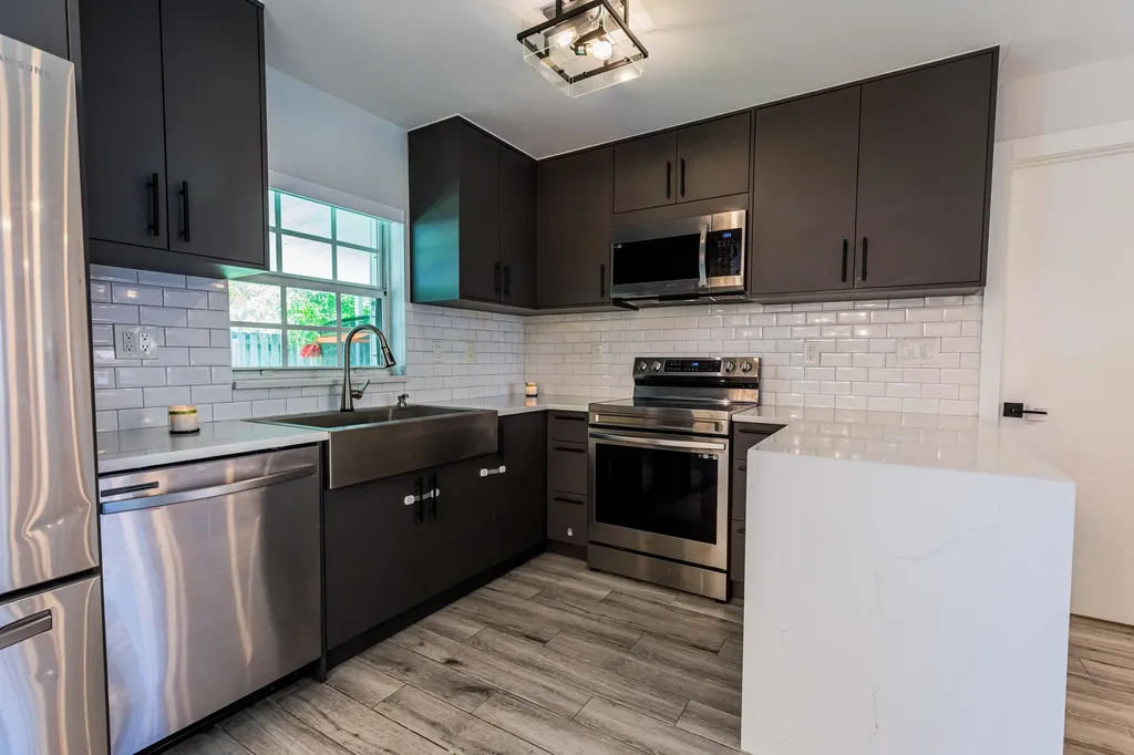 9058 NW 192nd Terrace Miami Lakes FL 33018