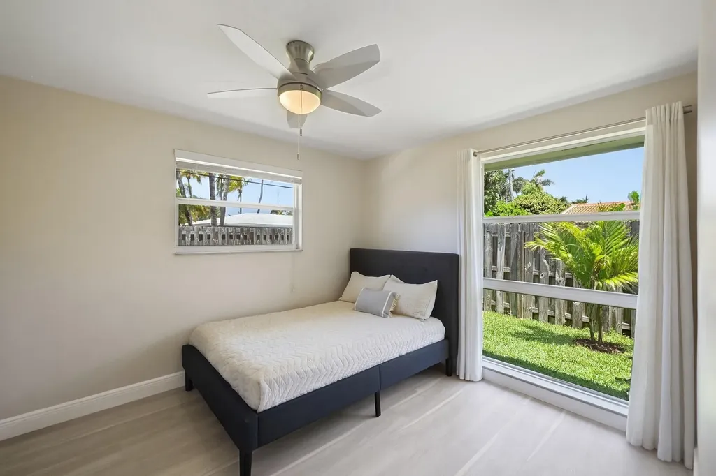 4111 NE 26th Terrace Lighthouse Point FL 33064