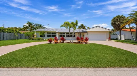 4111 NE 26th Terrace Lighthouse Point FL 33064
