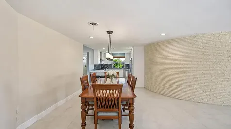 4111 NE 26th Terrace Lighthouse Point FL 33064