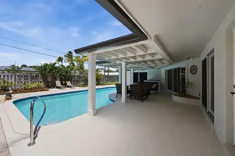 4111 NE 26th Terrace Lighthouse Point FL 33064