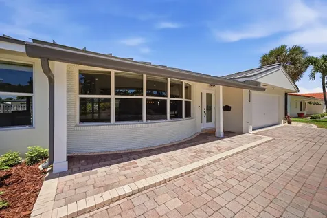 4111 NE 26th Terrace Lighthouse Point FL 33064