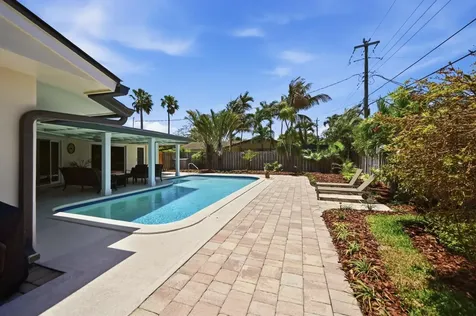 4111 NE 26th Terrace Lighthouse Point FL 33064