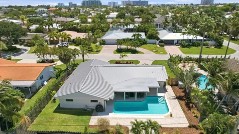 4111 NE 26th Terrace Lighthouse Point FL 33064