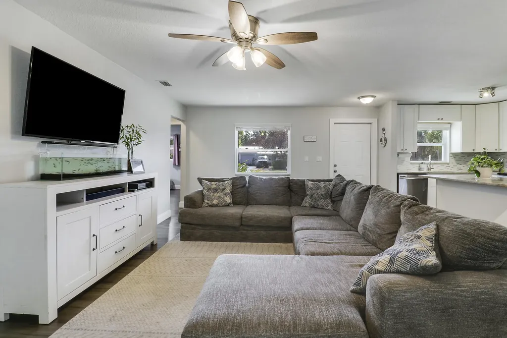 1625 40th Avenue Vero Beach FL 32960