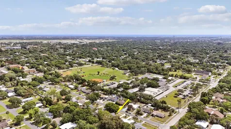 1625 40th Avenue Vero Beach FL 32960