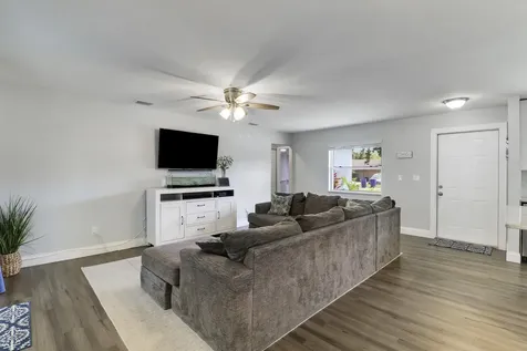 1625 40th Avenue Vero Beach FL 32960