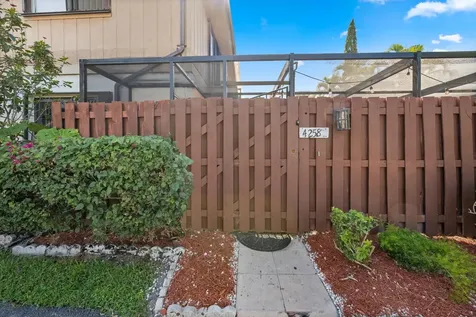 4258 S Landar Drive Lake Worth FL 33463