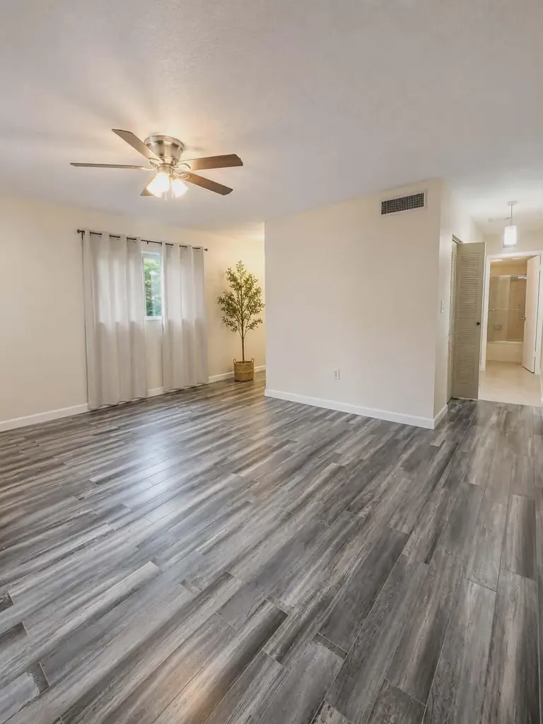 535 NW 98th Avenue Plantation FL 33324