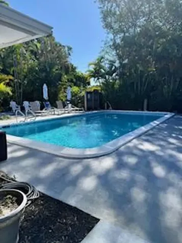 3670 NE 6th Avenue Oakland Park FL 33334