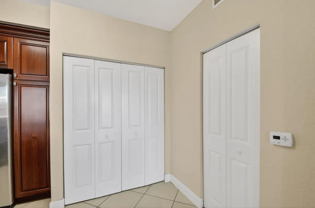 1660 Renaissance Commons Boulevard Boynton Beach FL 33426