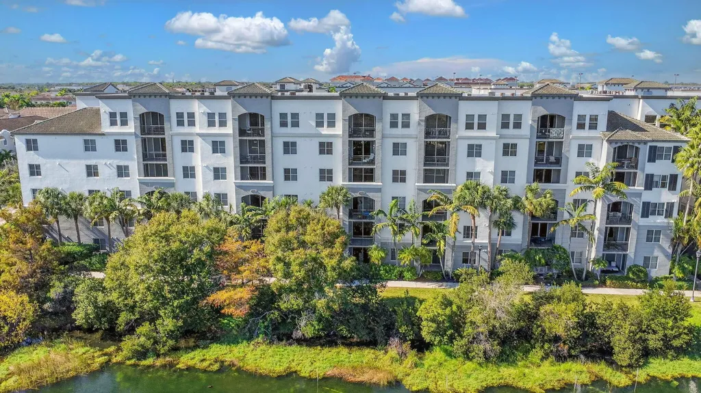 1660 Renaissance Commons Boulevard Boynton Beach FL 33426