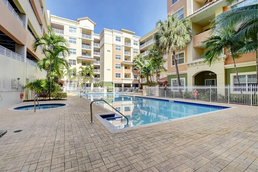 1660 Renaissance Commons Boulevard Boynton Beach FL 33426