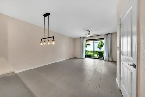 4208 N Dixie Highway Oakland Park FL 33334