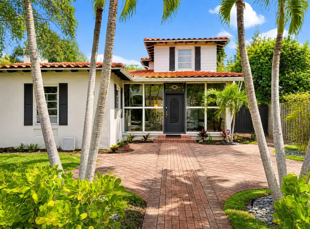 1403 SE 2nd Street Fort Lauderdale FL 33301