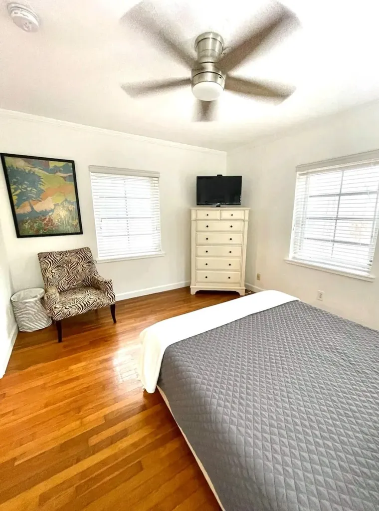 1403 SE 2nd Street Fort Lauderdale FL 33301