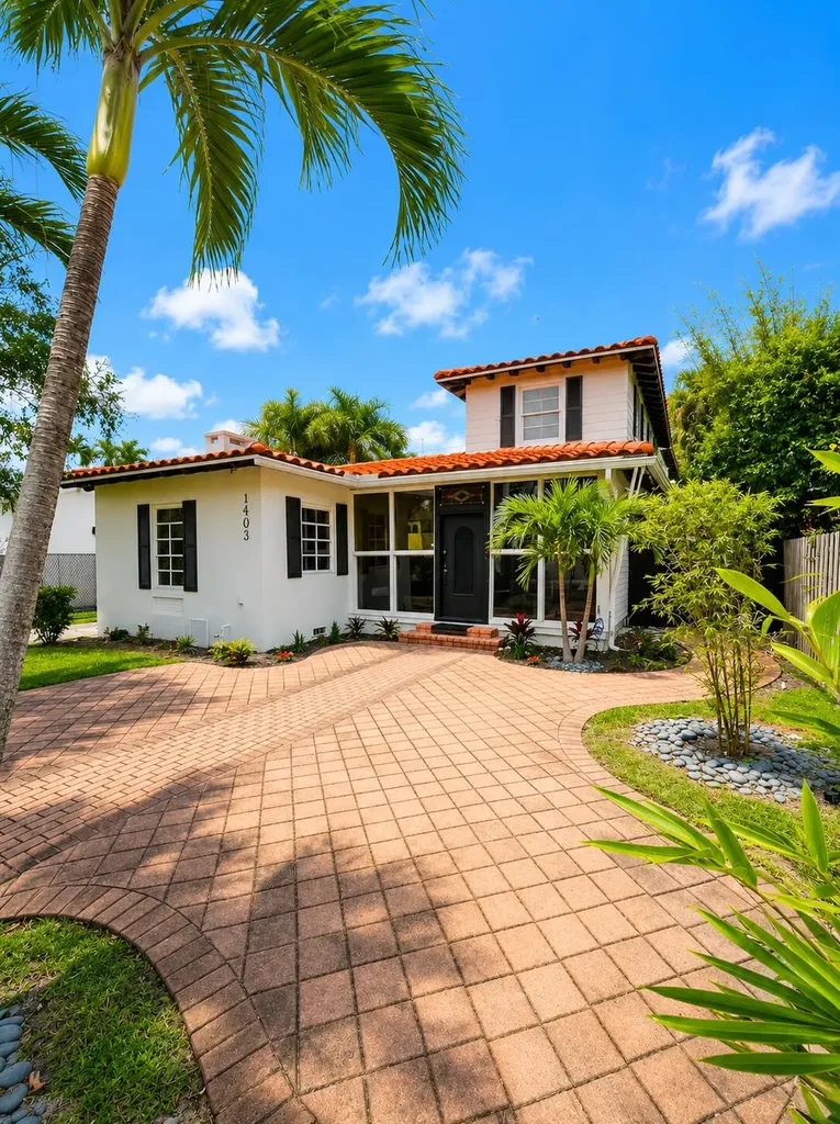 1403 SE 2nd Street Fort Lauderdale FL 33301