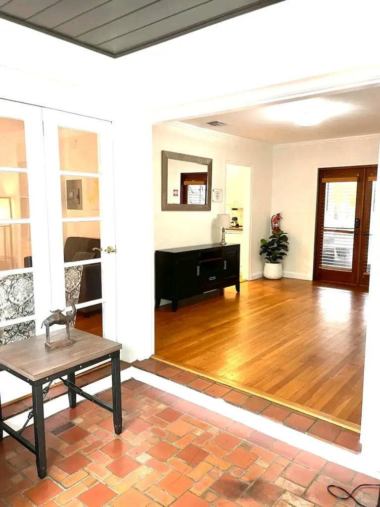 1403 SE 2nd Street Fort Lauderdale FL 33301