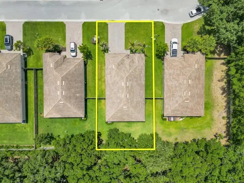 2204 SW Strawberry Terrace Palm City FL 34990