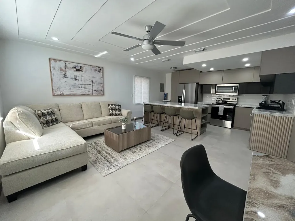 217 SW 15th Street Fort Lauderdale FL 33315