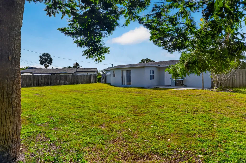 760 Cinnamon Road North Palm Beach FL 33408