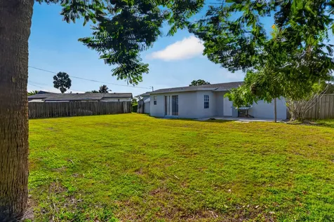 760 Cinnamon Road North Palm Beach FL 33408