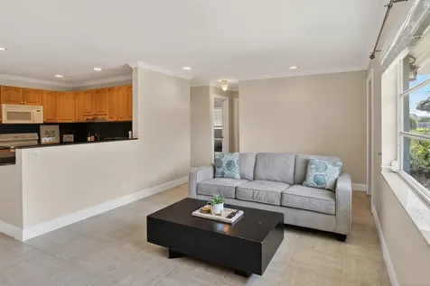 760 Cinnamon Road North Palm Beach FL 33408