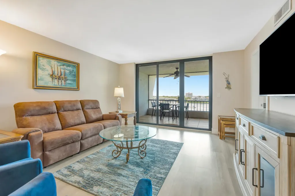 1648 Jupiter Cove Drive Jupiter FL 33469