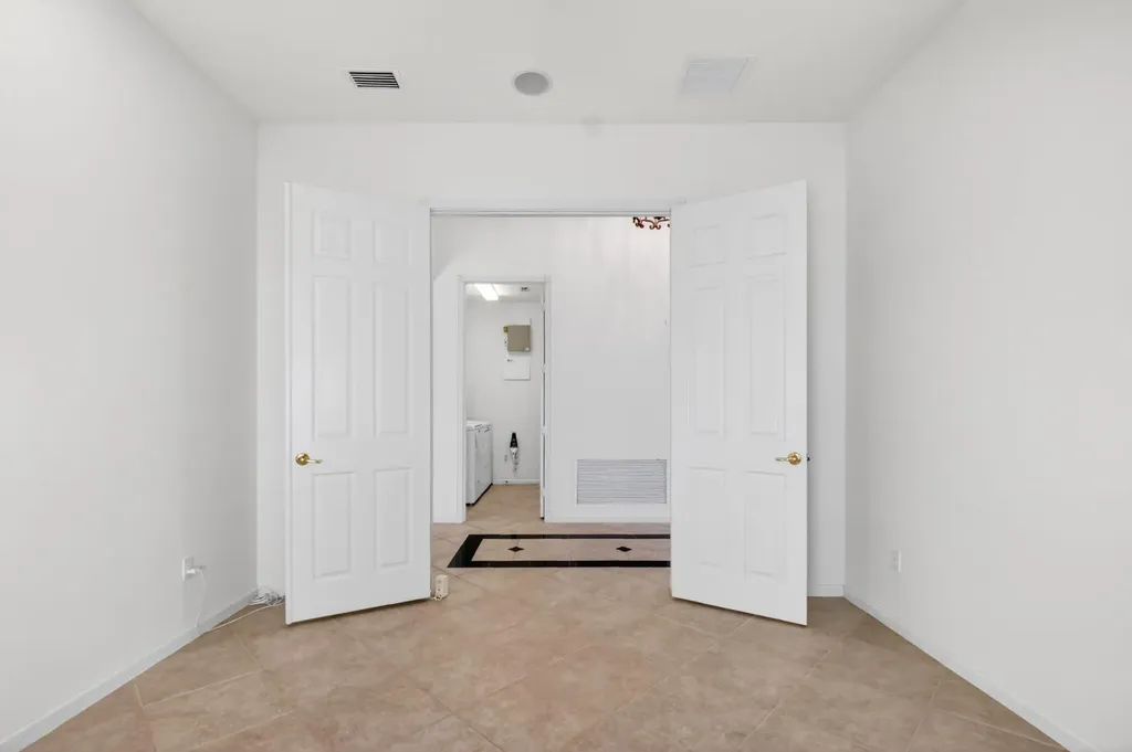 8198 Azure Coast Boulevard Lake Worth FL 33467