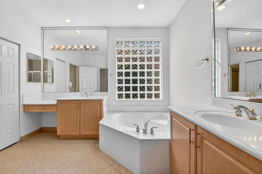 8198 Azure Coast Boulevard Lake Worth FL 33467