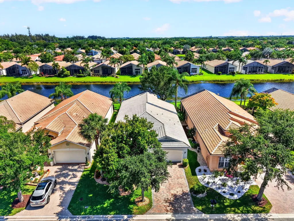 8198 Azure Coast Boulevard Lake Worth FL 33467