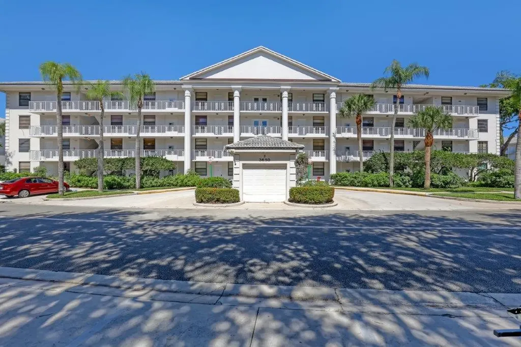 3650 Whitehall Drive West Palm Beach FL 33401