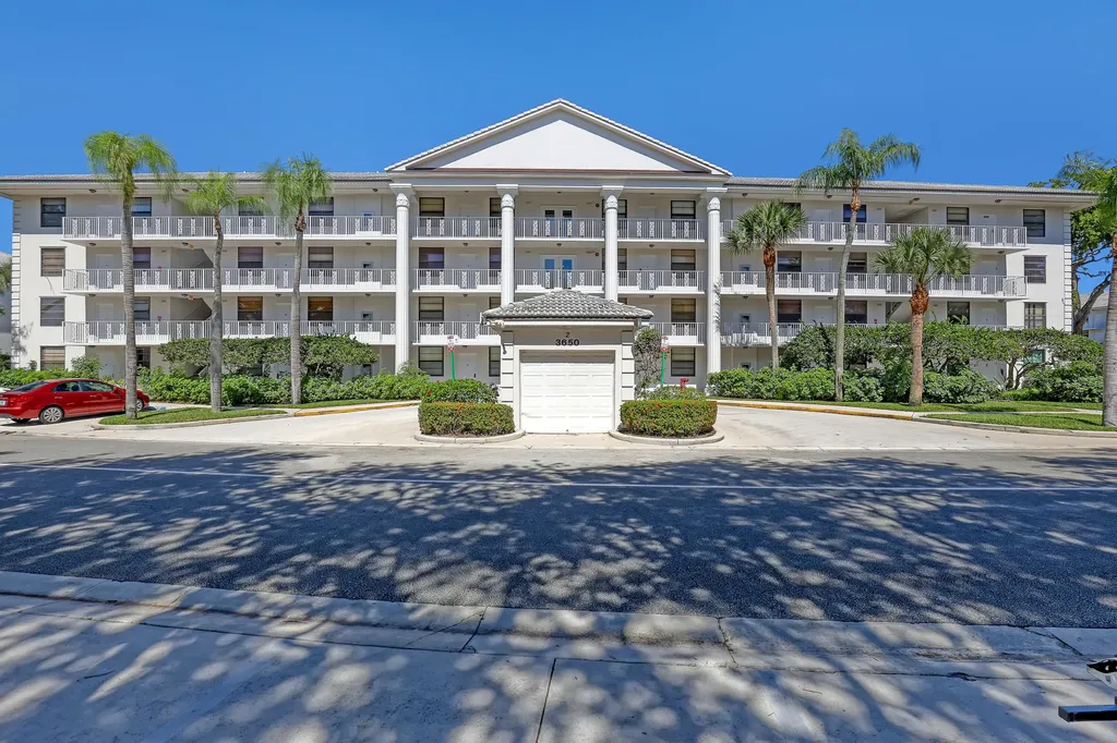 3650 Whitehall Drive West Palm Beach FL 33401