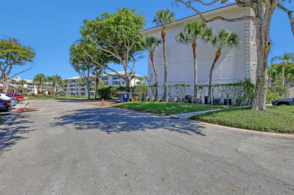 3650 Whitehall Drive West Palm Beach FL 33401