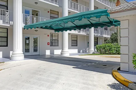 3650 Whitehall Drive West Palm Beach FL 33401
