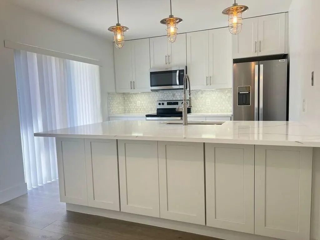 5714 57th Way West Palm Beach FL 33409