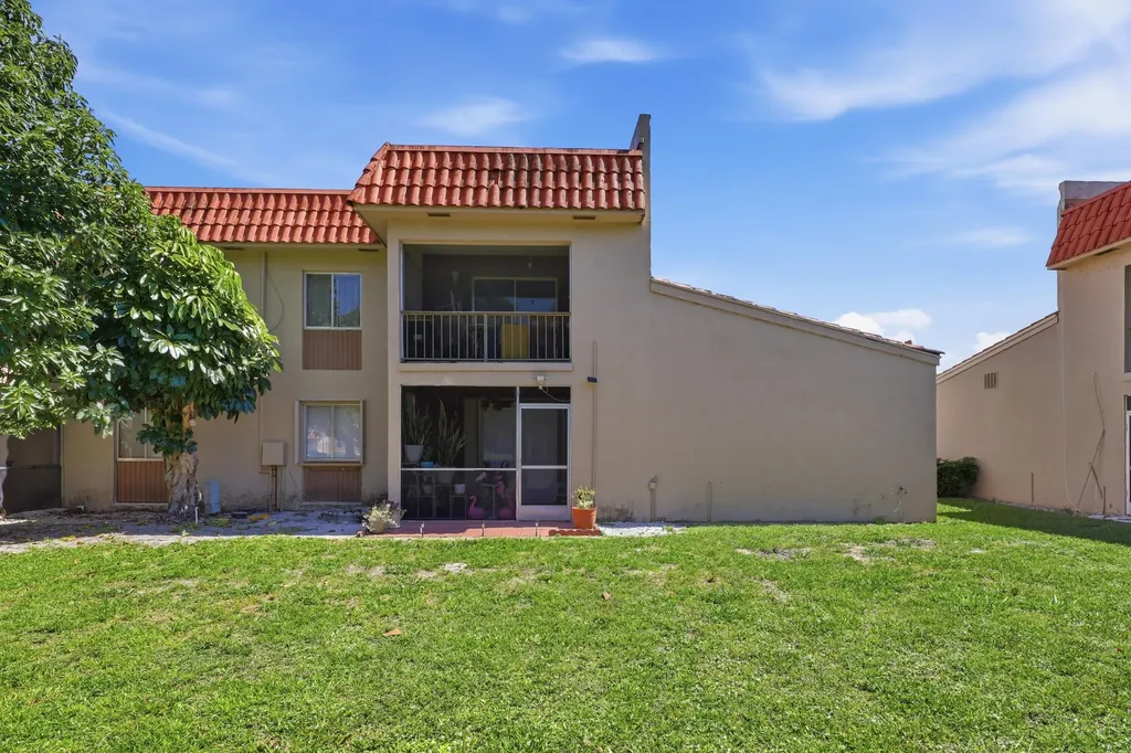 6074 Forest Hill Boulevard West Palm Beach FL 33415
