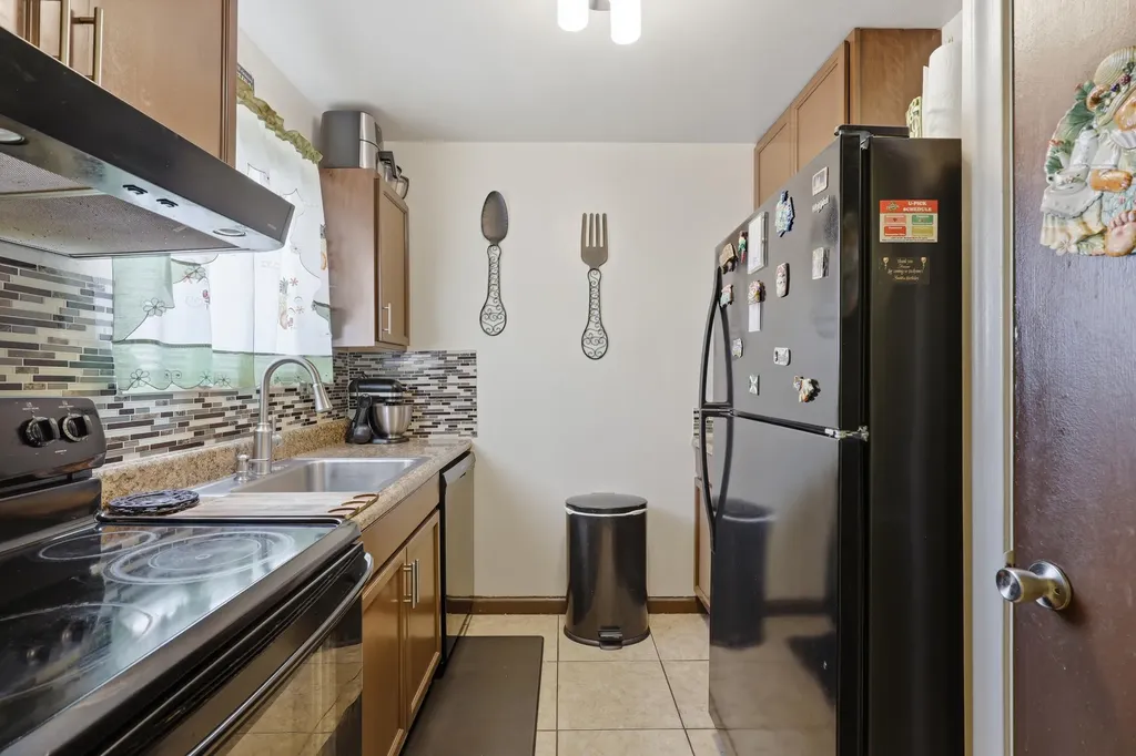 6074 Forest Hill Boulevard West Palm Beach FL 33415
