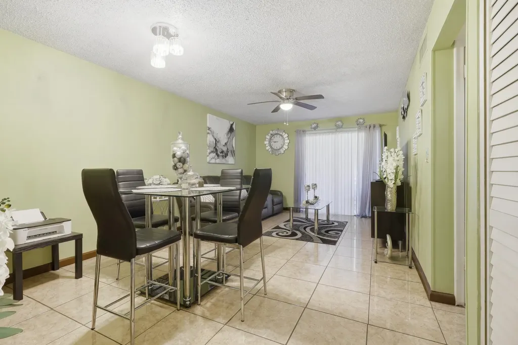 6074 Forest Hill Boulevard West Palm Beach FL 33415