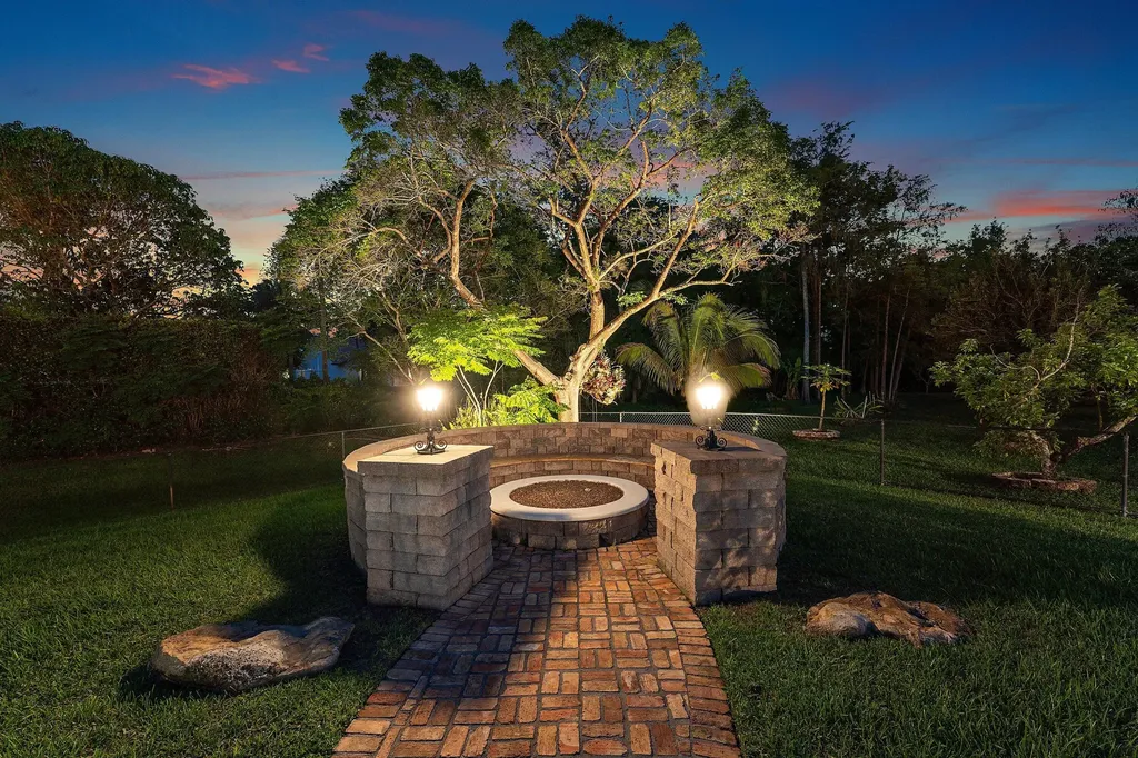 6002 NW 74th Terrace Parkland FL 33067
