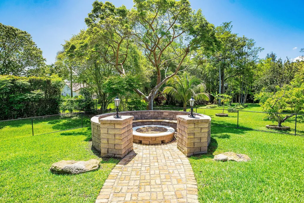 6002 NW 74th Terrace Parkland FL 33067