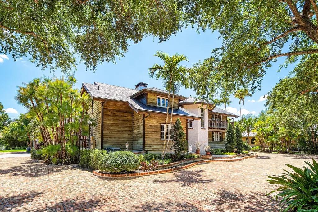 6002 NW 74th Terrace Parkland FL 33067